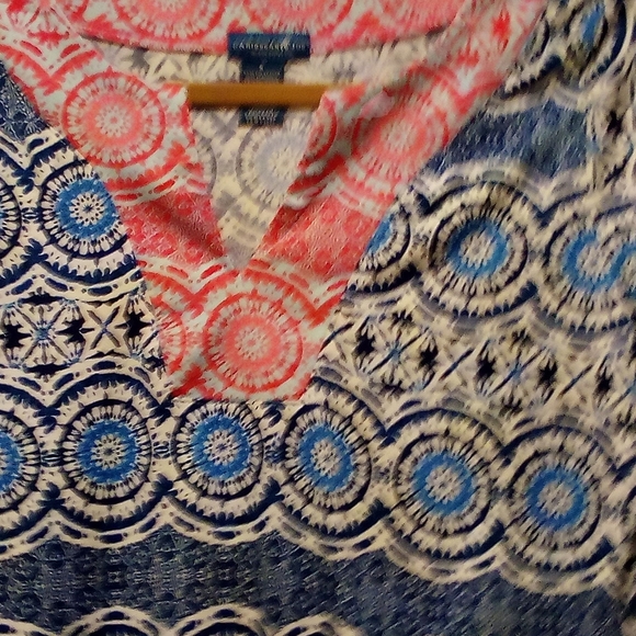 Caribbean Joe -NWOT Geometric Designrd Dress, 3/4 Sleeves W/Slits & Bottom Slits - Picture 3 of 12